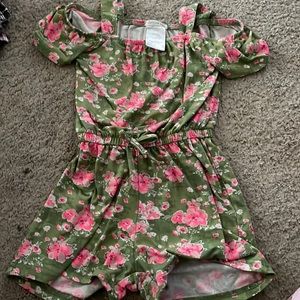 Kid floral romper